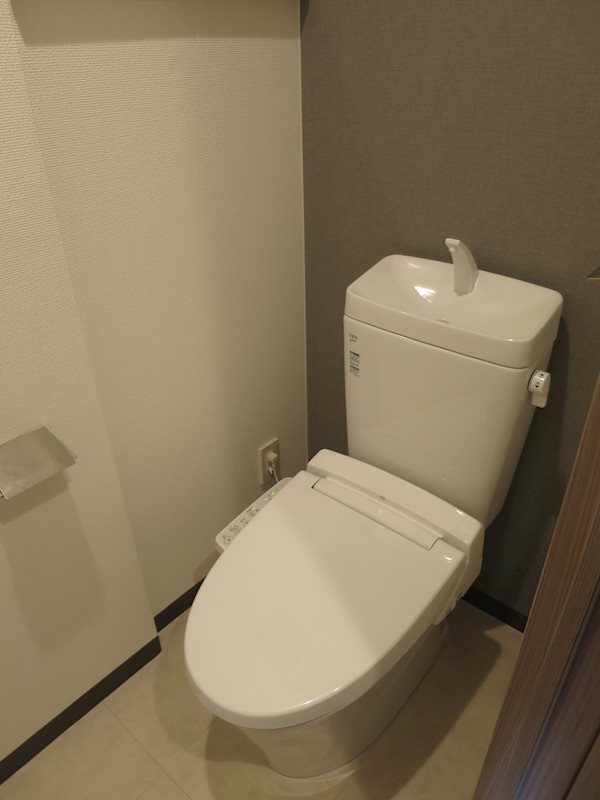 トイレ　※参考写真