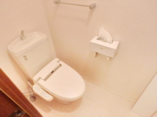 トイレ　★シャワートイレ★