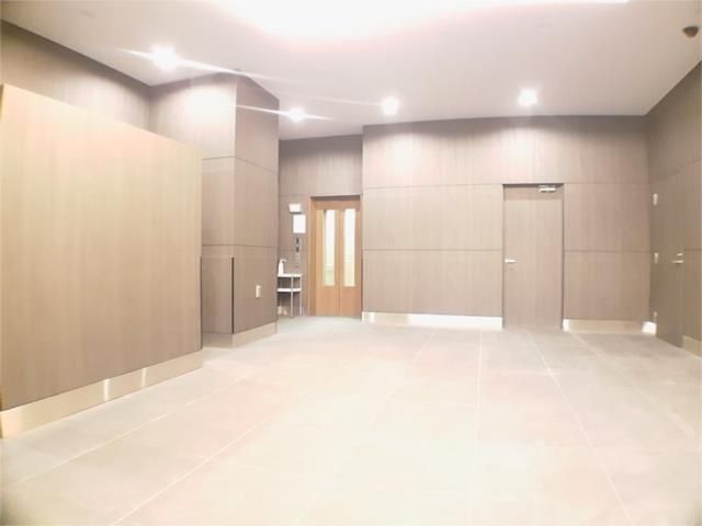 ロビー　落ち着いたロビーです