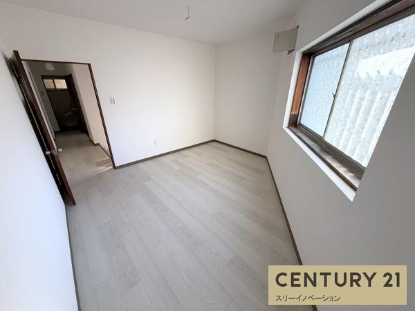 その他部屋・スペース　★角地で明るいお部屋★