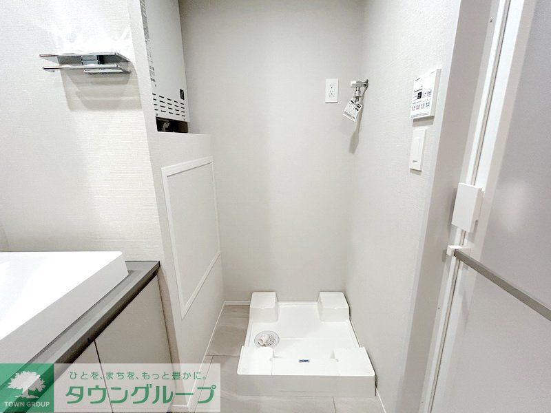 エントランス　部屋探しは株式会社　タウンハウジング　までお気軽にお問合せ…