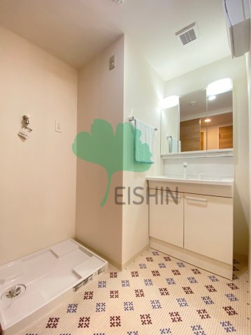 洗面設備　シンプルで使いやすい洗面台です！