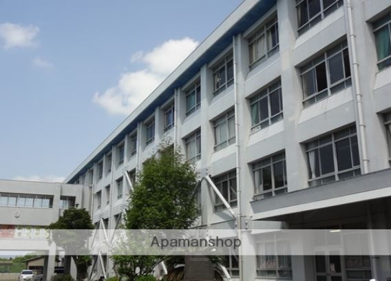 中学校　善行中学校（中学校）まで539m