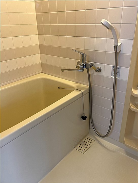 バス・シャワールーム　別の部屋の写真です