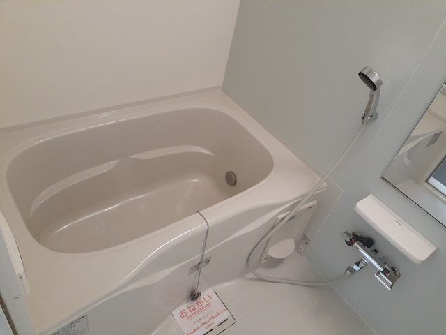 バス・シャワールーム　日々の疲れを癒すお風呂付です