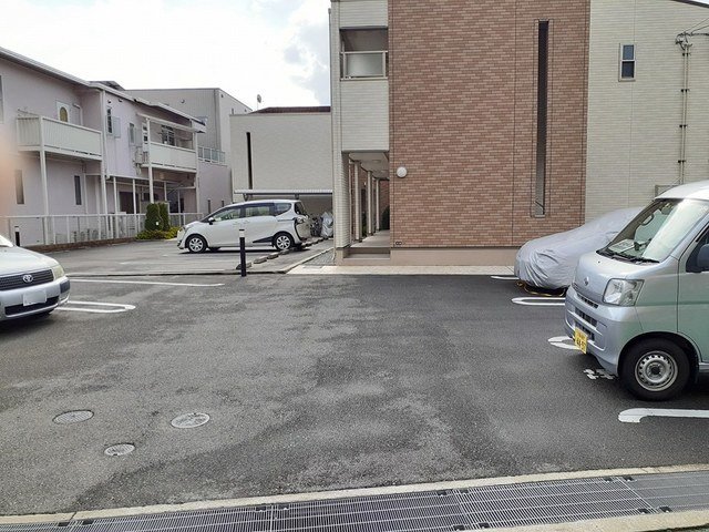 駐車場　駐車場があります