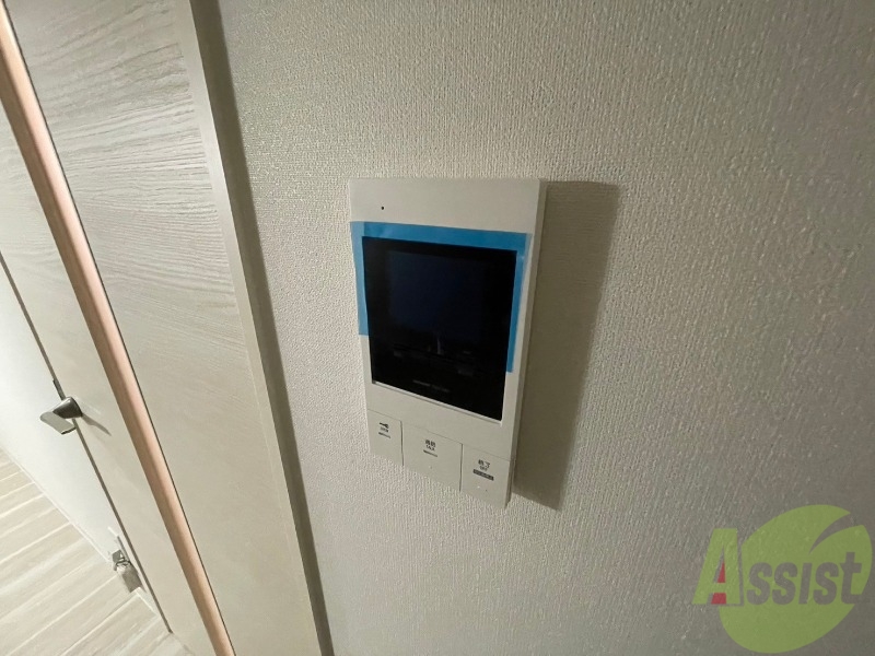 セキュリティ　ＴＶモニター付インターホンです。来客者の顔が見えるので安心！