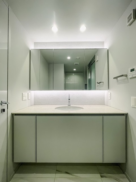 洗面設備　※写真は同タイプ住戸です。