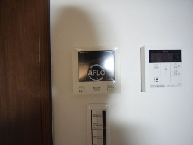 その他設備　モデラート上町　モニター付きインターホン