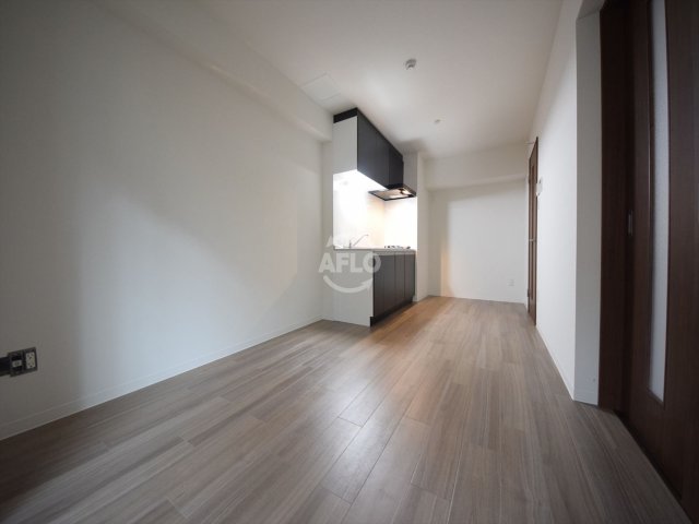 居室・リビング　モデラート上町　リビング