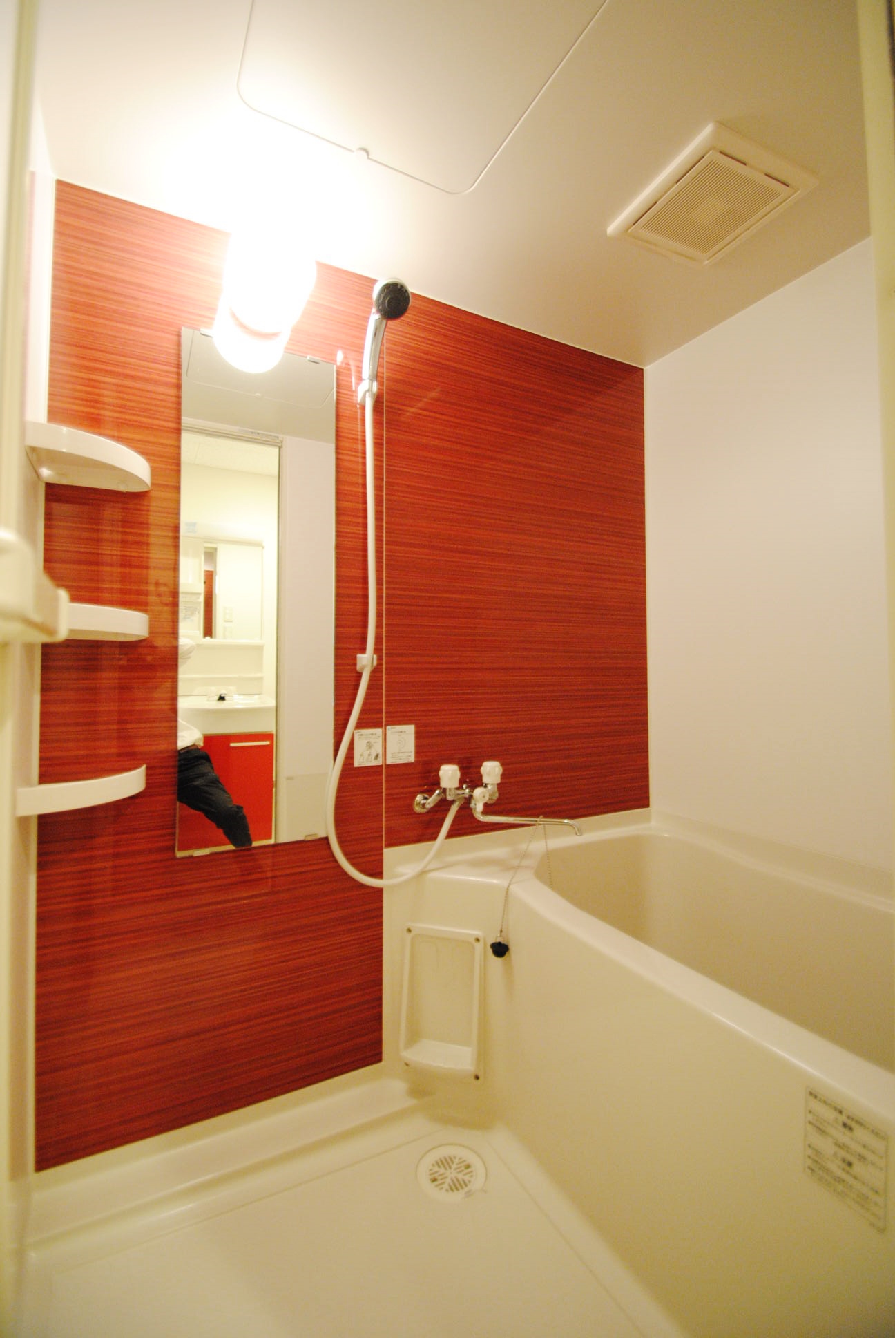 バス・シャワールーム　おしゃれなバスルーム＊号室・階数によって色味違います