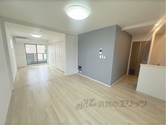 居室・リビング　洋室