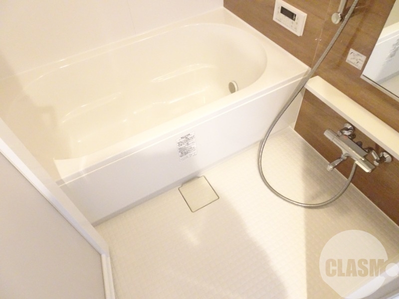 バス・シャワールーム　浴室乾燥機＆追焚機能付きバス♪