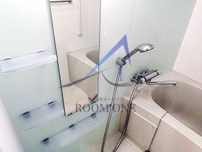 バス・シャワールーム　お風呂です。