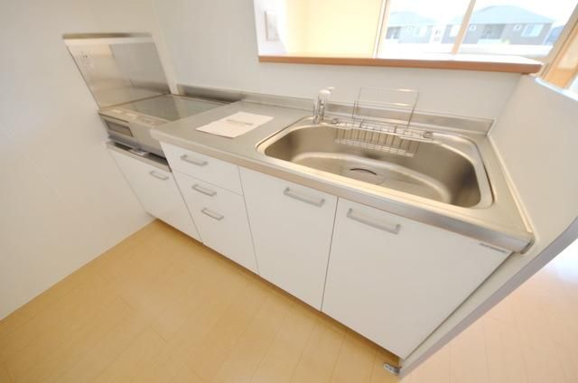 キッチン　同施工会社イメージ