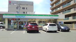 コンビニ　ファミリーマート 福山野上町店（コンビニ）まで369m