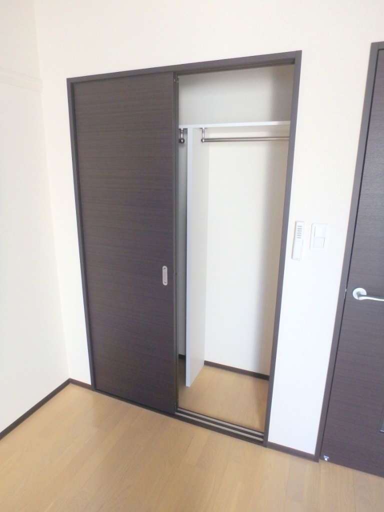 収納　クローゼット