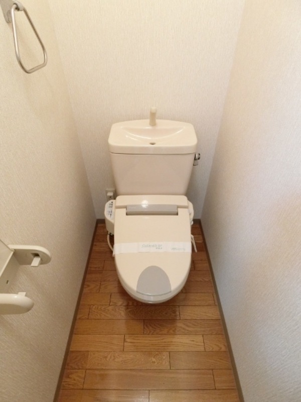 トイレ　図面と現状に相違がある場合には現状を優先