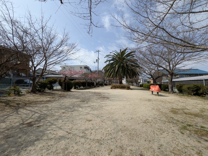 公園　四条西児童遊園（公園）まで120m