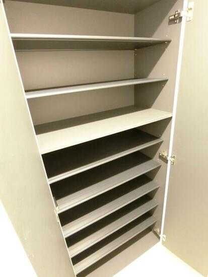 玄関　リブリ・プレジール千川　板橋区幸町