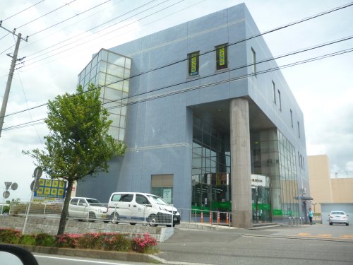 銀行　千葉信用金庫長浦支店（銀行）まで735m