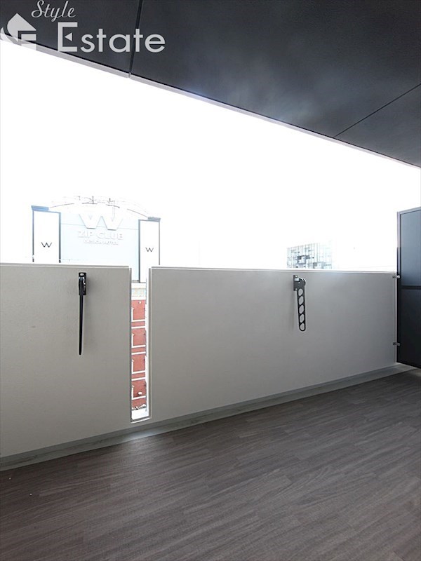 バルコニー　バルコニー