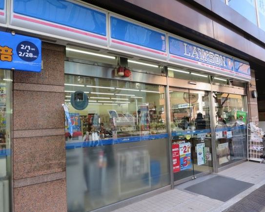 コンビニ　ローソン芝大門店（コンビニ）まで28m