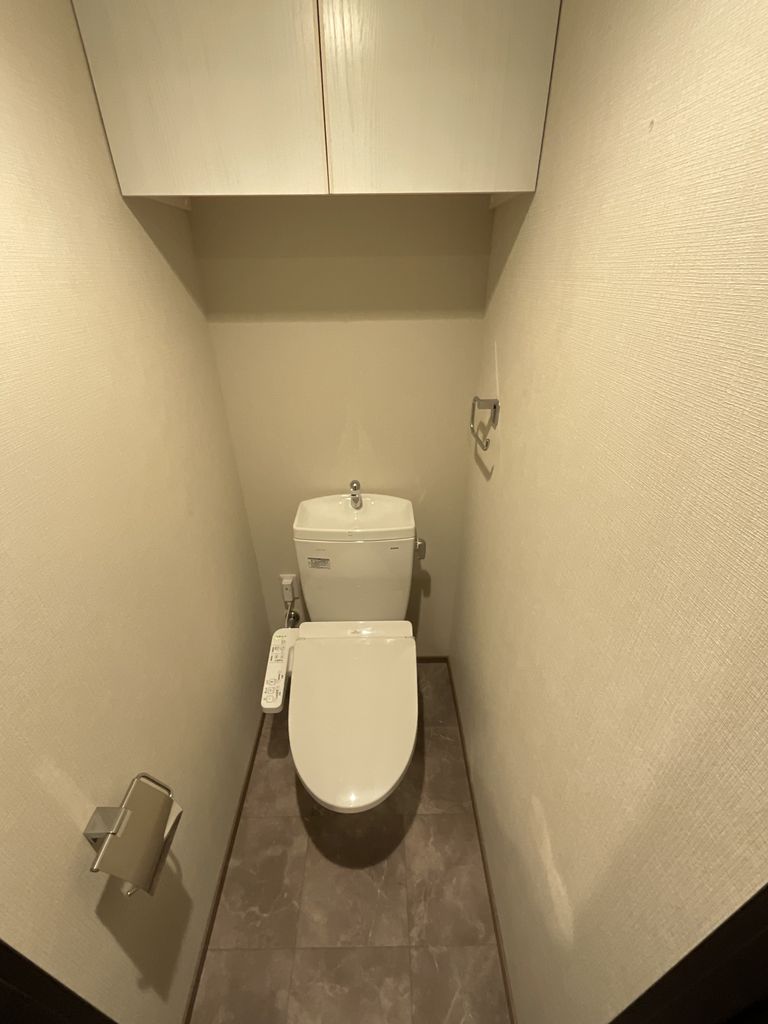 トイレ　シンプルで使いやすいトイレです