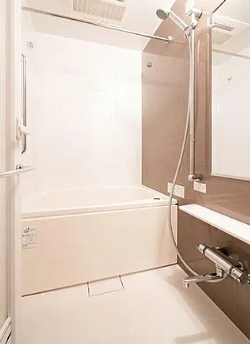 バス・シャワールーム　★追い焚き、浴室乾燥機付きバスルーム★