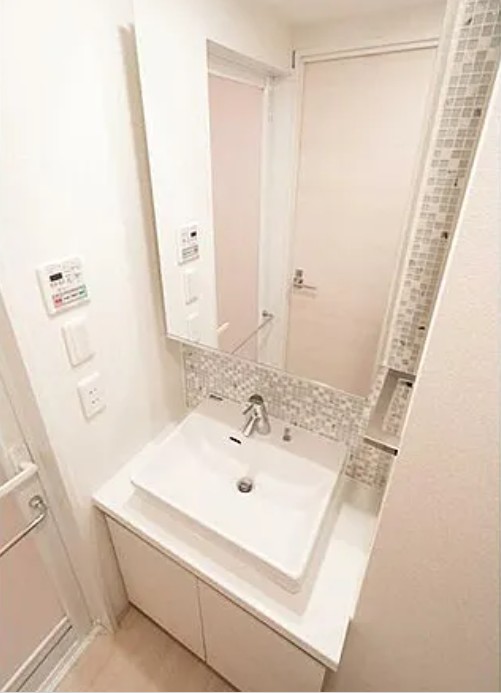 洗面設備　★収納付き、独立洗面台★