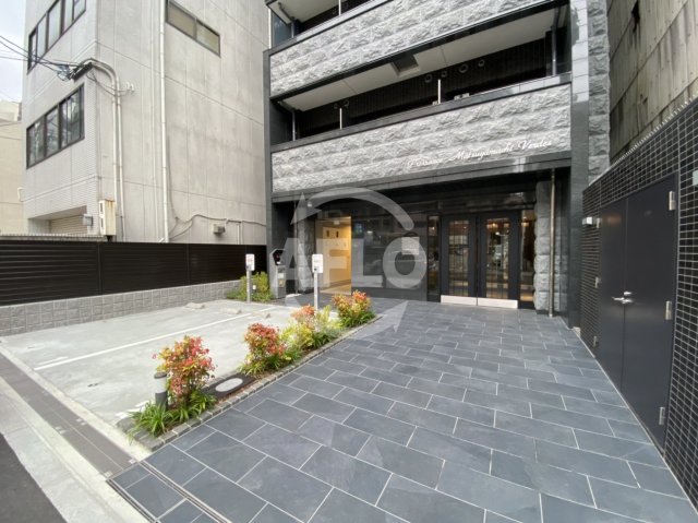 エントランス　プレサンス松屋町ヴェルデス　エントランス