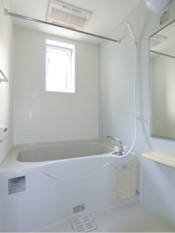 バス・シャワールーム　図面と現状に相違がある場合には現状を優先