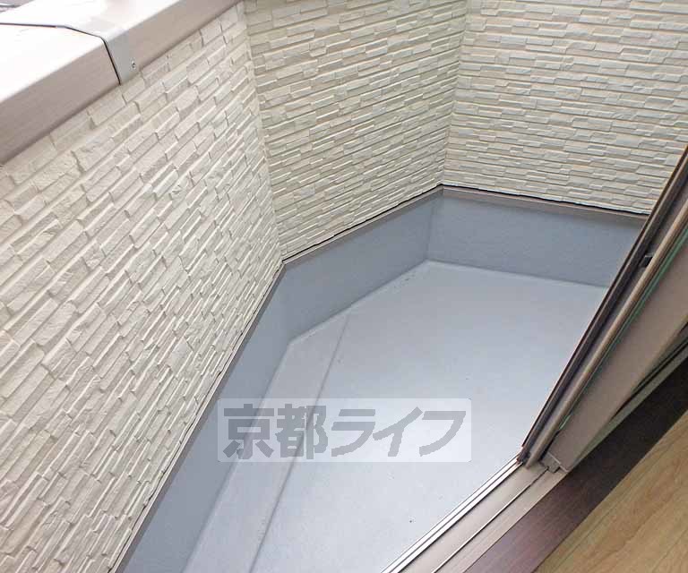 バルコニー　バルコニです