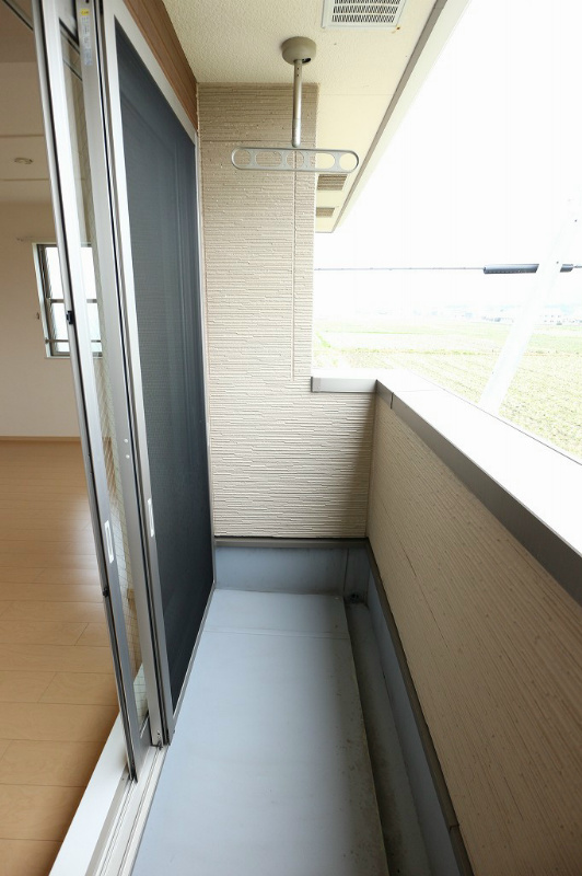 バルコニー　写真は同型タイプ