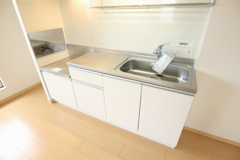 キッチン　写真は同型タイプ