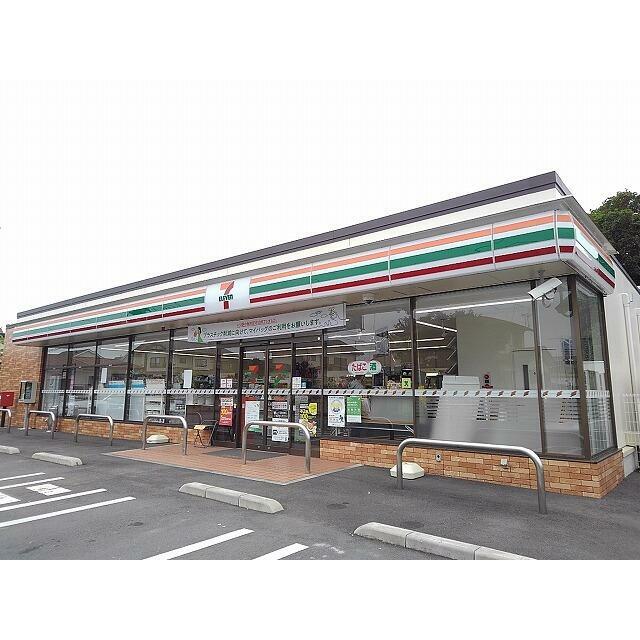 コンビニ　セブンイレブン大田原浅香4丁目（コンビニ）まで730m