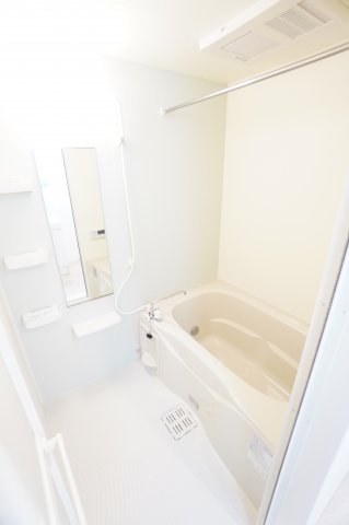 バス・シャワールーム　※同物件・同タイプの写真です。