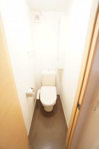 トイレ　※同物件・同タイプの写真です。