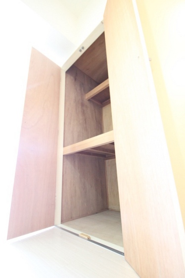 収納　※別部屋の写真です