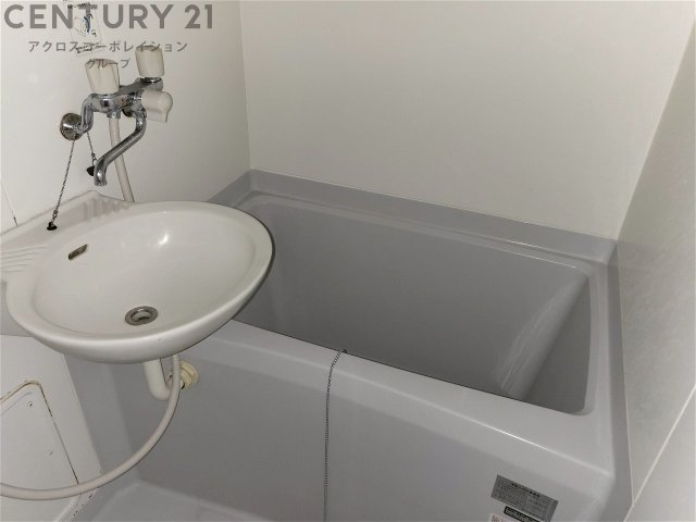 バス・シャワールーム　落ち着く空間のバスルーム♪