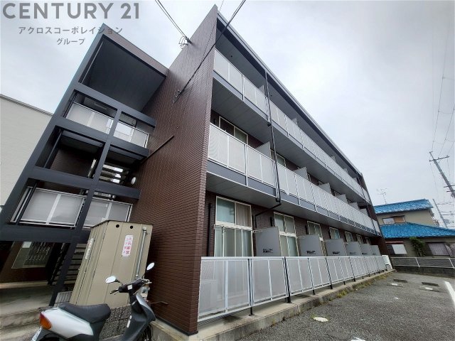 建物外観　敷地内に駐輪場があります！