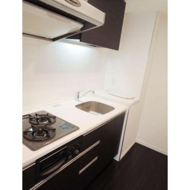 キッチン　※写真は同タイプ住戸です。