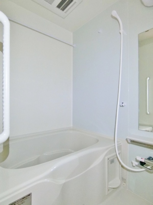 バス・シャワールーム　図面と現状が相違がある場合には現状を優先