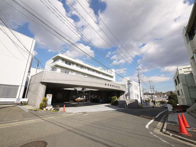 病院　横浜新緑総合病院（病院）まで769m