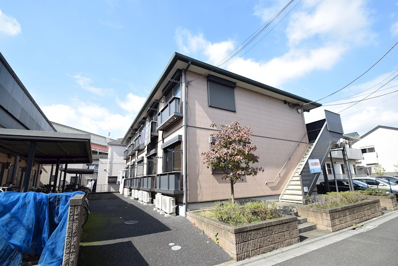 建物外観　閑静な住宅街にあります。
