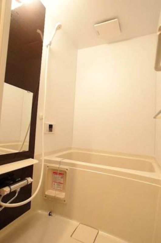 バス・シャワールーム　別号室イメージ