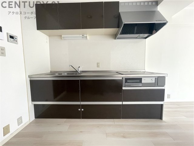 キッチン　IHコンロで火を使わず、料理初心者の方にもおすすめです！