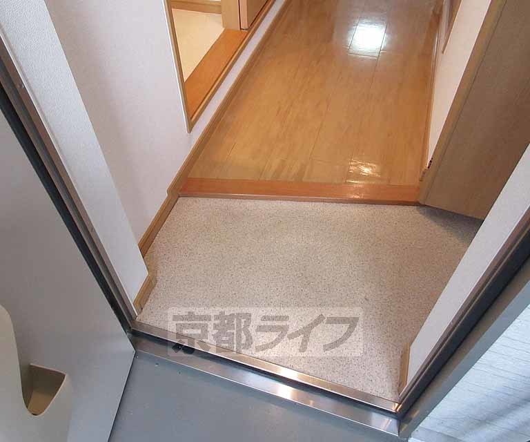 玄関　玄関部分です。