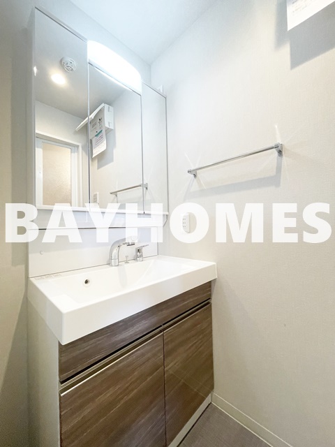 洗面設備　同タイプ参照♪