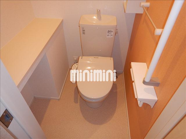 トイレ　温水洗浄便座